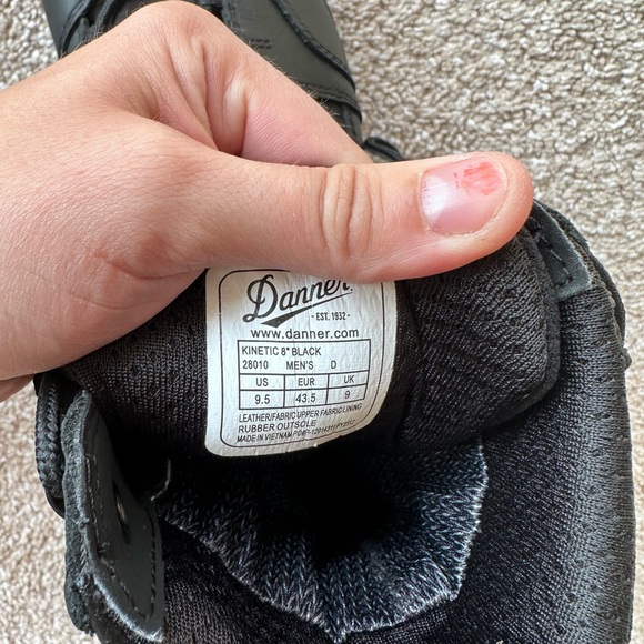 NIB/NWT Mens Danner 8in Kinetic Boots - Picture 9 of 15